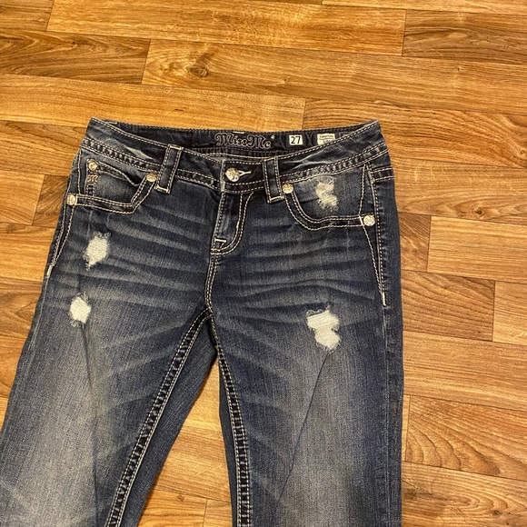 Miss Me	Low Rise 5 Pocket Distressed Signature Boot Jeans - Picture 3 of 9